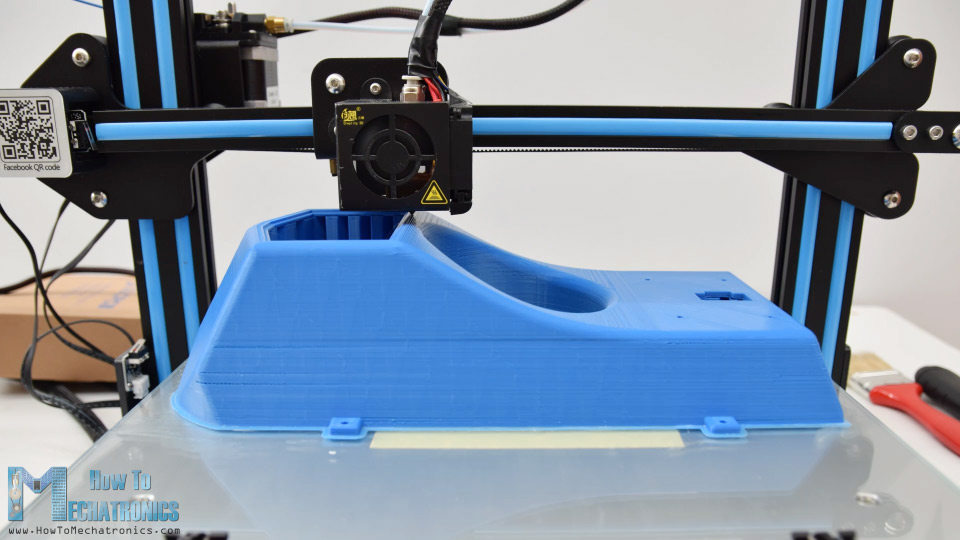 3D打印很大一部分与Creality CR-10 3D打印机