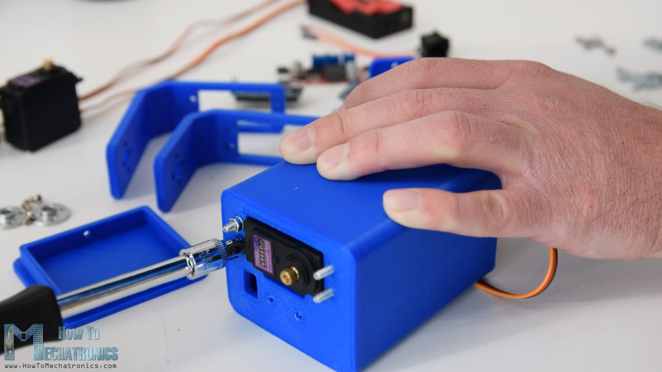 Arduino Gimbal伺服电机安装